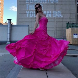 Pink Prom/Grad dress Size 0-6
